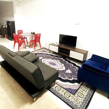 D'Cahaya Homestay Batu Pahat Exterior photo