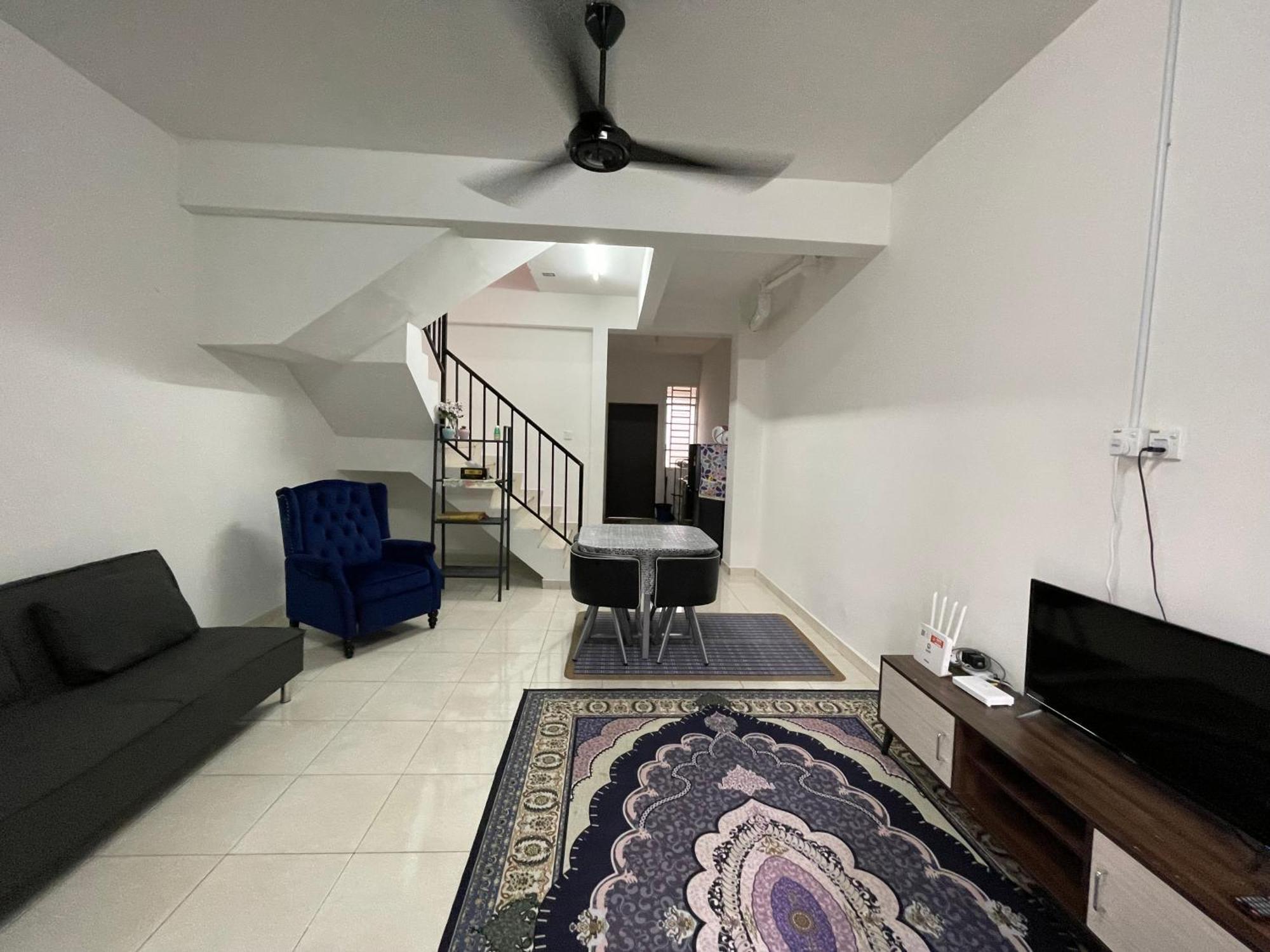D'Cahaya Homestay Batu Pahat Exterior photo